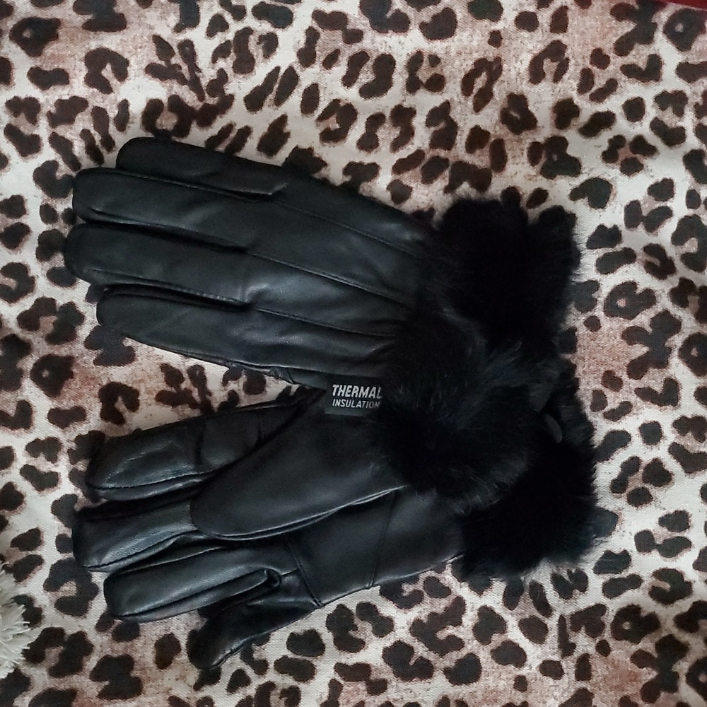 *NIP* Alpine Swiss Gloves - Picture 2 of 16